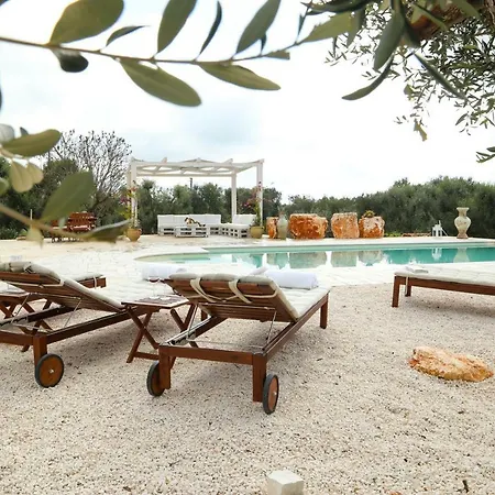 Holiday home Trulli Le Calle *